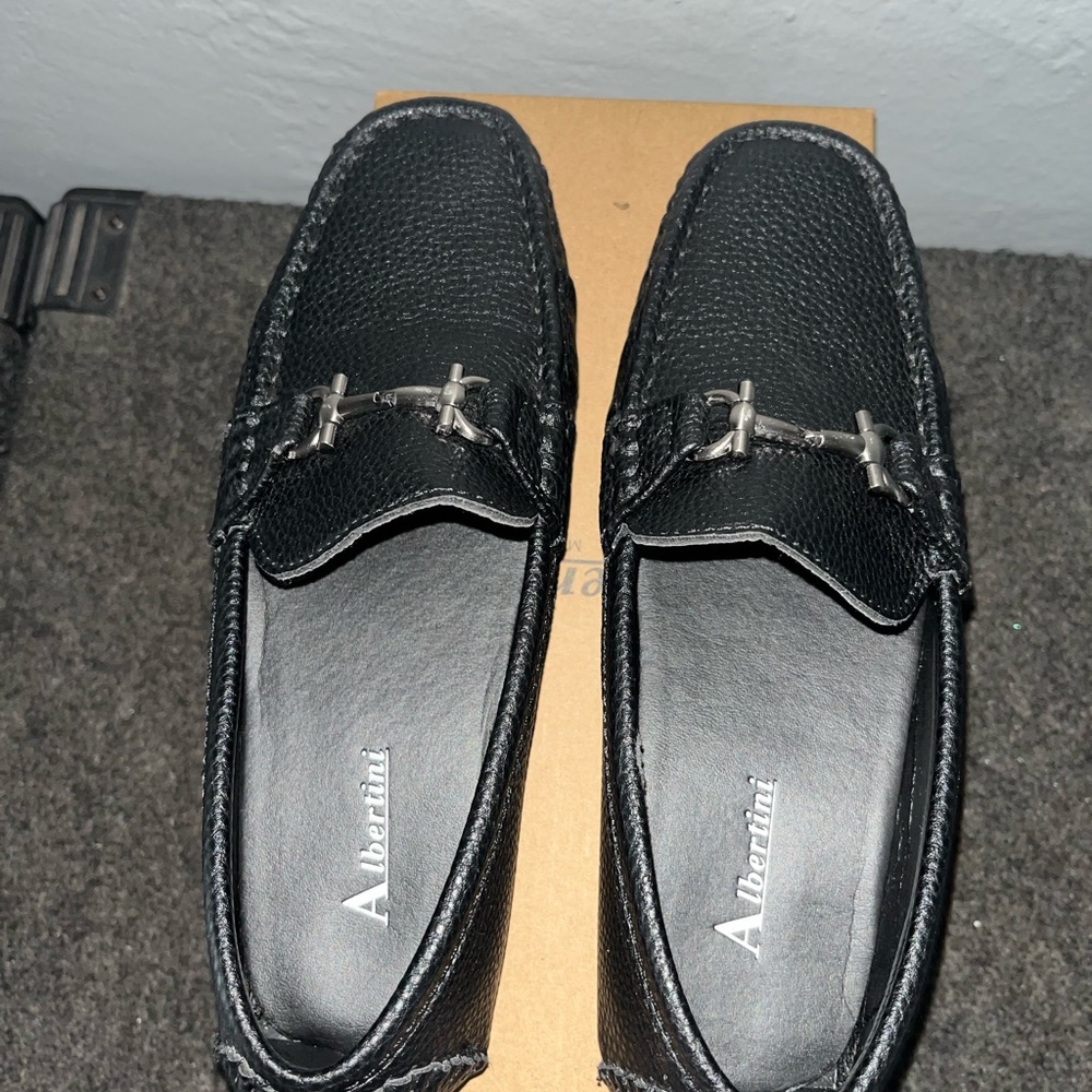 Junior Black Dress Loafers for Kids - Picture 4 of 7